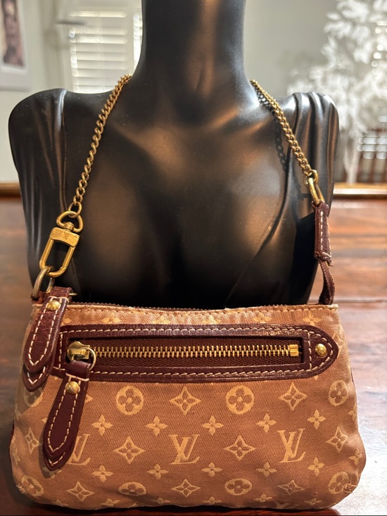 Louis Vuitton Handbags - LOUIS VUITTON Monogram Idylle Mini Pochette